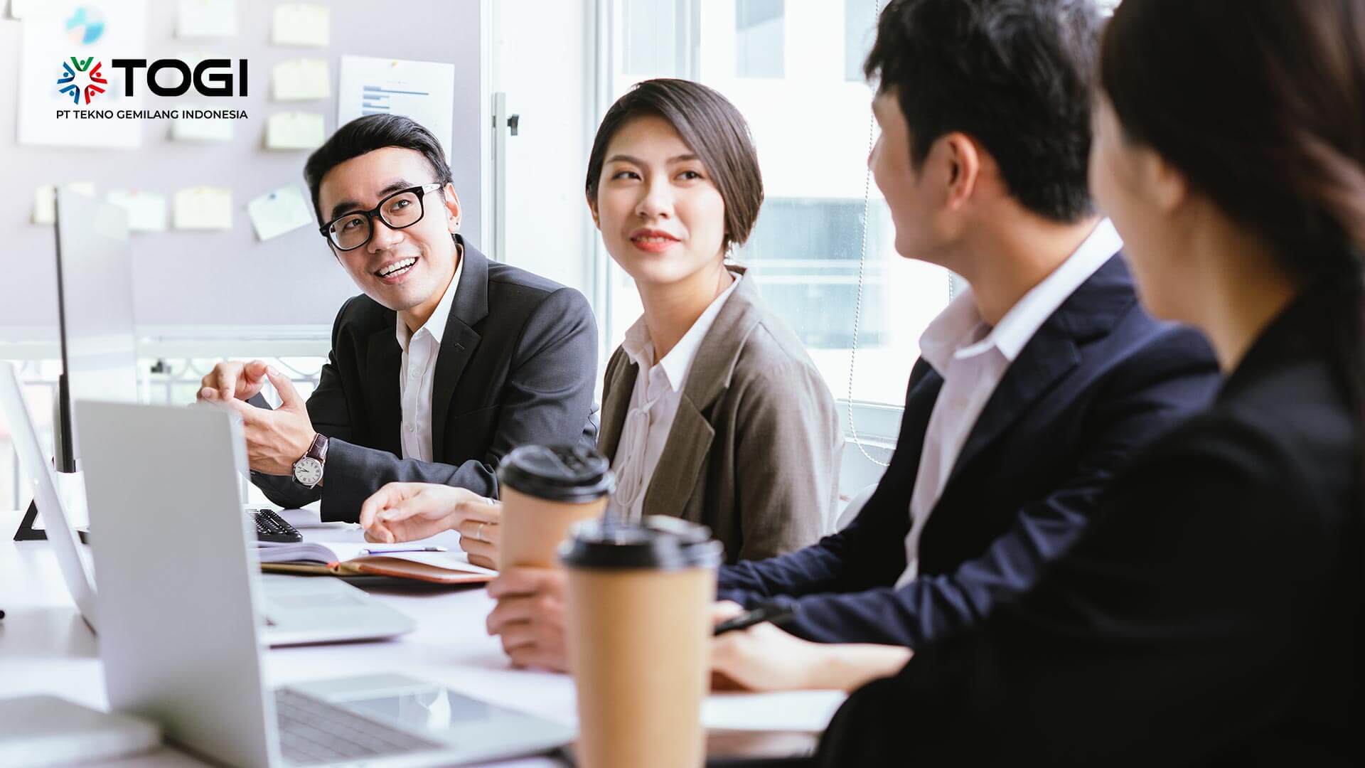 Kelebihan Outsourcing